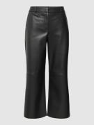 Christian Berg Woman Bootcut Caprihose in Leder-Optik in Black, Größe ...