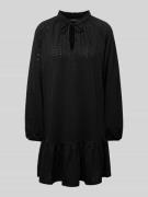 Vero Moda Knielanges Kleid mit Paillettenbesatz Modell 'BILLI' in Blac...