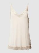 Mey Unterhemd mit Spitzenbesatz Modell 'Camisole Poetry Fame' in Beige...