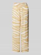 s.Oliver RED LABEL Flared Stoffhose mit Allover-Muster in Beige, Größe...