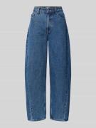 EDITED Mom Fit Jeans im 5-Pocket-Design Modell 'Mathilda' in Jeansblau...