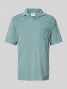 Hartford Regular Fit Poloshirt mit Brusttasche in Oliv, Größe L
