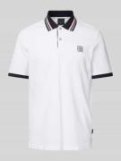 bugatti Regular Fit Poloshirt mit Label-Badge in Weiss, Größe L