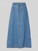 B.Young Jeansrock mit durchgehender Knopfleiste in Jeansblau, Größe 36