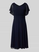 Vera Mont Knielanges Cocktailkleid im Stufen-Look in Dunkelblau, Größe...