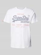 Superdry Relaxed Fit T-Shirt mit Label-Print in Weiss, Größe L