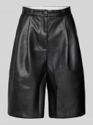 Neo Noir Straight Leg Shorts in Leder-Optik Modell 'Nika' in Black, Gr...