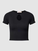 Only Crop T-Shirt mit Cut Out Modell 'GWEN' in Black, Größe L