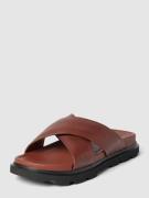 UGG Slides mit breiten Riemen Modell 'CAPITOLA CROSS SLIDE' in Cognac,...