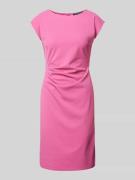 Swing Tailliertes Cocktailkleid mit Rundhalsausschnitt in Pink, Größe ...