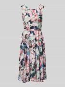 Vera Mont Cocktailkleid mit Rundhalsausschnitt in Rose, Größe 38