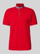 bugatti Regular Fit Poloshirt mit Stehkragen in Rot, Größe L