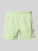 HUGO Relaxed Fit Badeshorts mit Label-Print Modell 'ABAS' in Apfel, Gr...