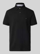 Tommy Hilfiger Regular Fit Poloshirt mit Logo-Stitching in Black, Größ...