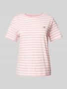 Gant T-Shirt mit Label-Stitching in Pink, Größe L