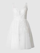 Luxuar Brautkleid aus Tüll mit Stickereien in Offwhite, Größe 38