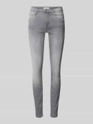Marc O'Polo Denim Slim Fit Jeans mit Gürtelschlaufen in Hellgrau, Größ...
