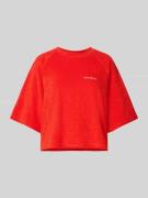 Jake*s Casual T-Shirt aus Frottee mit Statement Stitching in Kirsche, ...