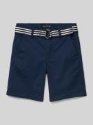 Tommy Hilfiger Kids Shorts mit Gürtel und Eingrifftaschen in Marine, G...