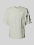 CHAMPION Relaxed Fit T-Shirt mit Label-Stitching in Mint, Größe L