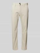 BOSS Orange Tapered Fit Chino mit Eingrifftaschen in Sand, Größe 33/30