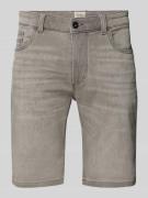 camel active Regular Fit Jeansshorts im 5-Pocket-Design in Hellgrau, G...