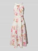 Christian Berg Cocktail Cocktailkleid mit Raffungen und Taillenband in...