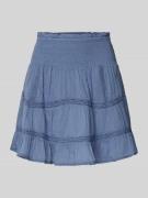 Neo Noir Minirock mit Smok-Details Modell 'Robby' in Rauchblau, Größe ...