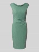 Vera Mont Knielanges Cocktailkleid mit Raffungen in Hellgruen, Größe 4...