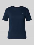 Tommy Hilfiger Slim Fit T-Shirt aus reiner Baumwolle in Marine, Größe ...