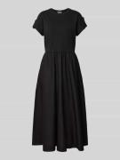 Tommy Hilfiger Fit-and-Flare Midi-Kleid mit goldfarbenen Knöpfen in BL...