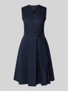 More & More Knielanges Wickelkleid mit V-Ausschnitt in Marine, Größe 4...