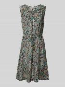 s.Oliver RED LABEL Regular Fit Knielanges Kleid aus strukturiertem Vis...