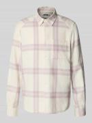 Drykorn Slim Fit Freizeithemd mit Button-Down-Kragen Modell 'LIET' in ...