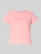 Review T-Shirt mit Statement-Print und Rundhalsausschnitt in Rosa, Grö...