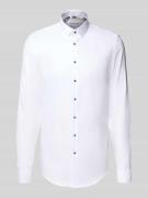 Jake*s Slim Fit Businesshemd mit extra langem Arm in Weiss, Größe 41/4...