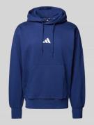 adidas Sportswear Hoodie mit Kängurutasche in Marine, Größe L