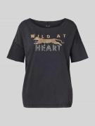 Oui Relaxed Fit T-Shirt aus reiner Baumwolle mit Motiv-Print in Anthra...