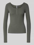 Pieces Slim Fit Langarmshirt aus Baumwoll-Mix Modell 'KITTE' in Mittel...