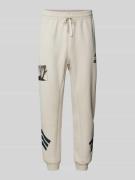 adidas Sportswear Sweatpants mit elastischem Bund in Beige, Größe S