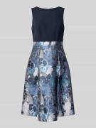 Christian Berg Cocktail Knielanges Cocktailkleid mit Taillenpasse in M...