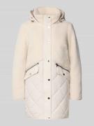 s.Oliver RED LABEL Regular Fit Teddy-Mantel mit Stepp-Anteil in Offwhi...