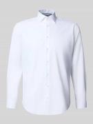 Christian Berg Men Regular Fit Business-Hemd mit Kentkragen in Weiss, ...