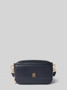 Tommy Hilfiger Umhängetasche mit Label-Applikation in Marine, Größe 1