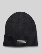 CK Calvin Klein Strickmütze mit Kaschmir-Anteil und Label-Patch in BLA...
