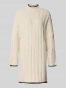 Only Comfort Fit Strickkleid mit Kontrastdetails Modell 'CHICK' in Off...