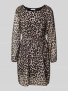 ZABAIONE Knielanges Kleid mit Bindegürtel in Mittelbraun, Größe L