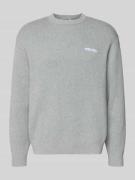 REVIEW Strickpullover mit Label-Stitching in Hellgrau Melange, Größe L