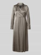 Marc Cain Midikleid aus Viskose-Mix mit V-Ausschnitt in Taupe, Größe 3...