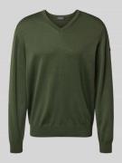 MAERZ Muenchen Strickpullover mit V-Ausschnitt in Oliv, Größe 48
